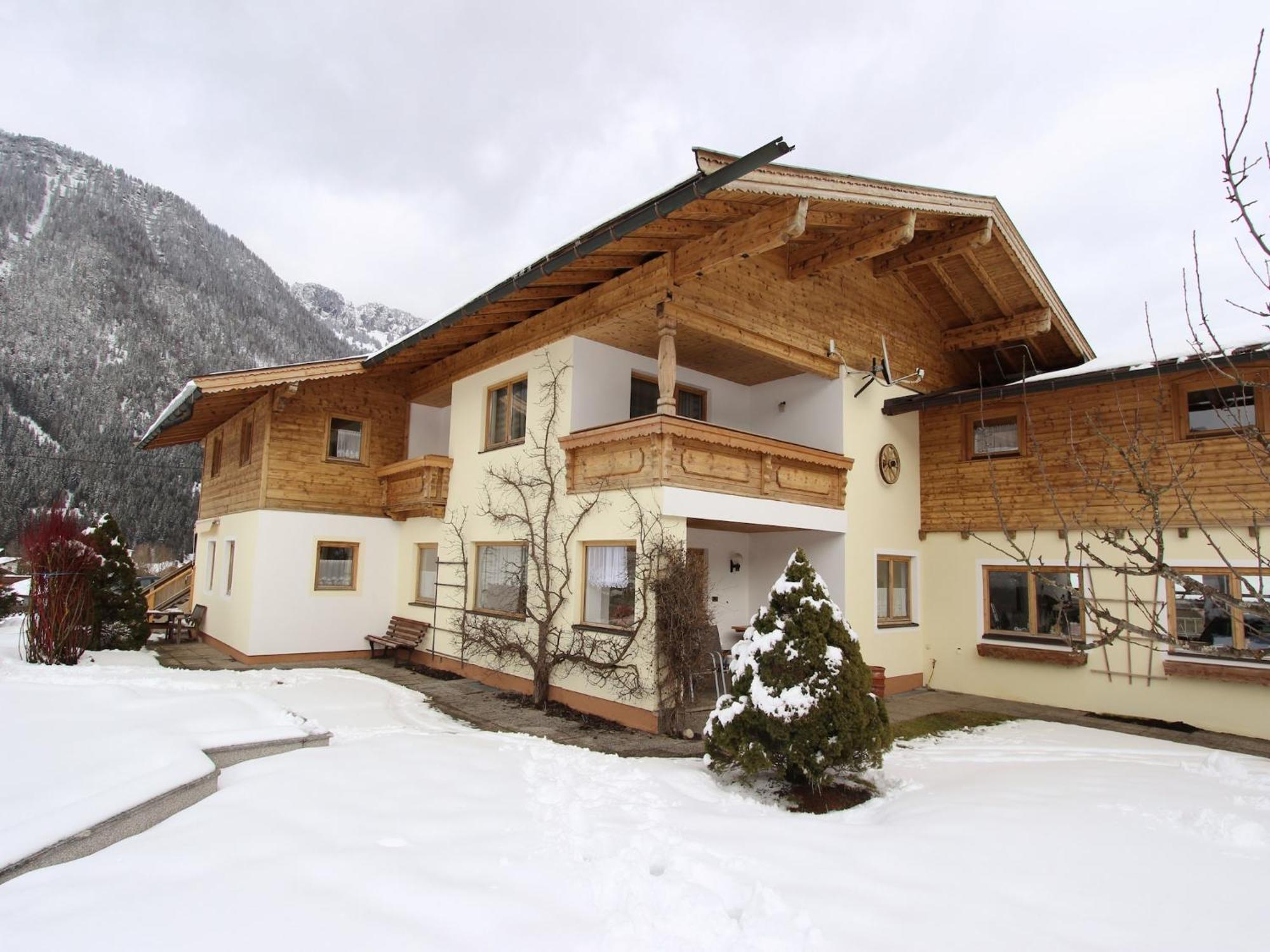 Alluring Apartment With Swimming Pool In Waidring Tyrol Exterior photo